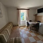 Angela 3* Goveđari