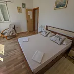 Angela 3* Goveđari
