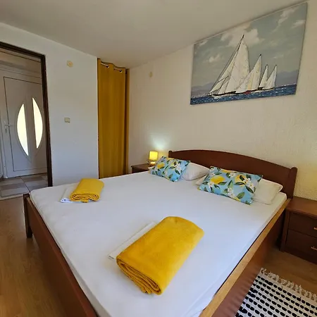 Angela Gostinjska kuća