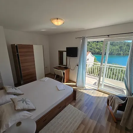 Angela Gostinjska kuća