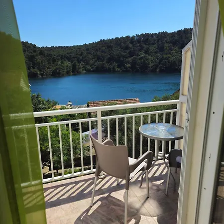 Guest house Angela Govedari