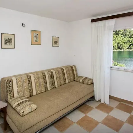 Guest house Angela Govedari